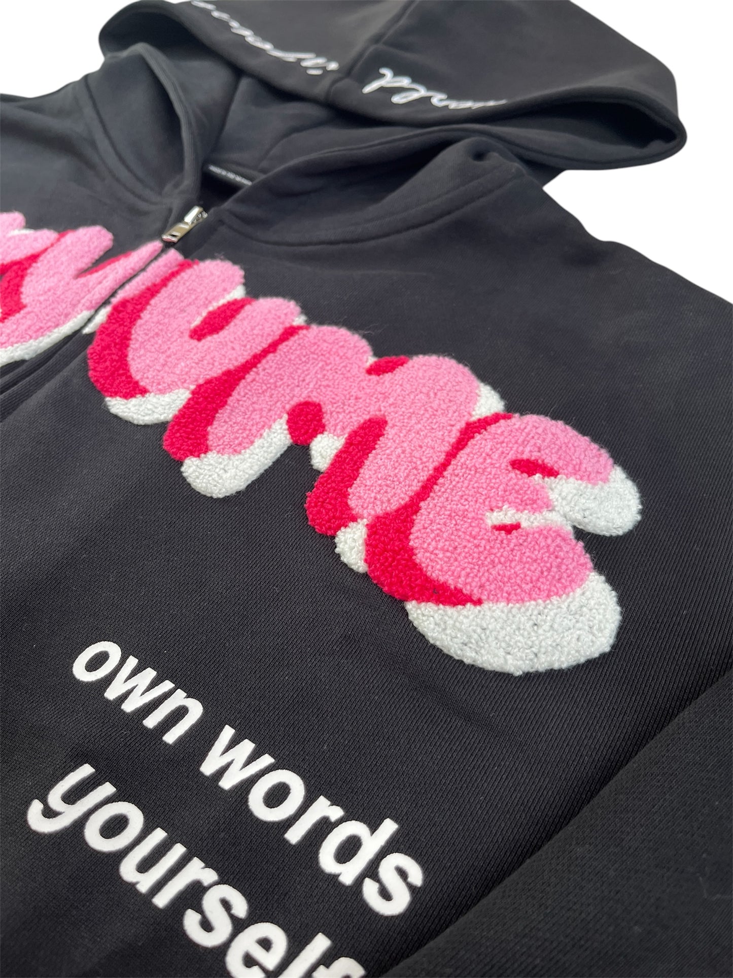 CLASSIC ZIP UP - BLACK